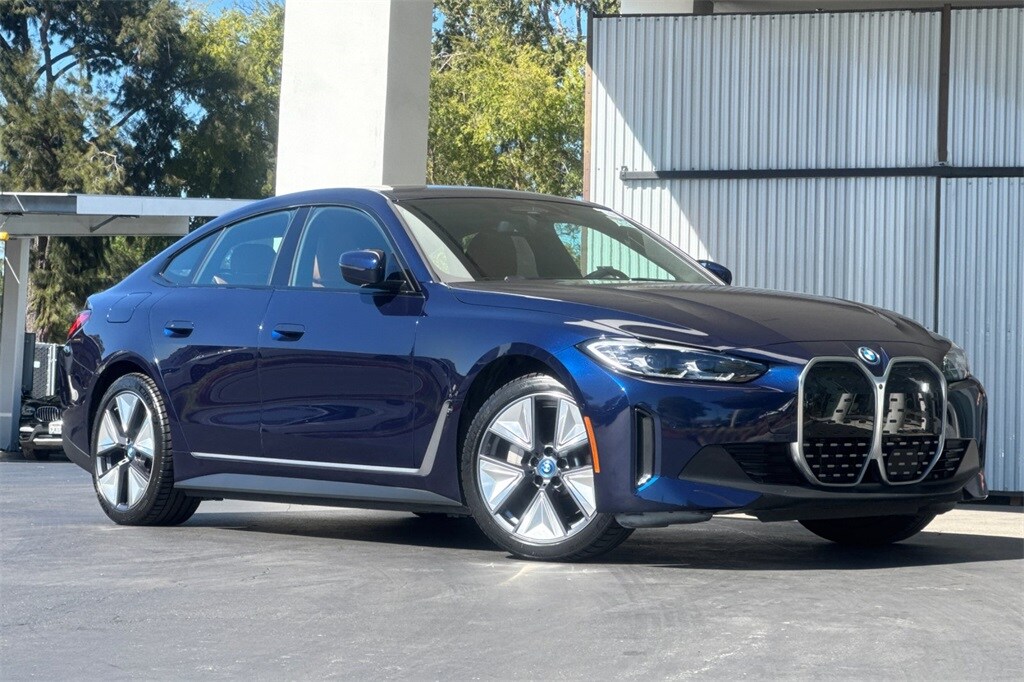 2023 Bmw i4 eDrive35 photo 2