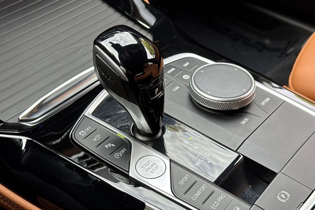 2025 BMW X4 30i - Photo 25