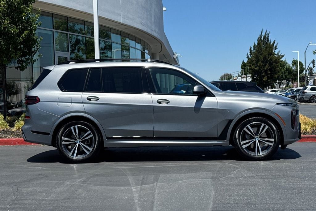Used 2024 BMW X7 xDrive40i SUV