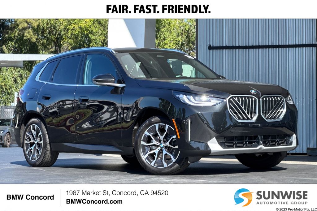 2025 BMW X3 30 XDRIVE's photo