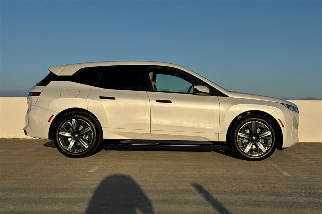 New 2026 BMW iX xDrive45 SUV
