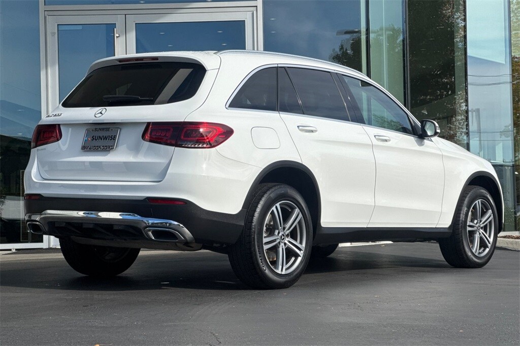 2020 Mercedes Benz GLC 300 photo 4