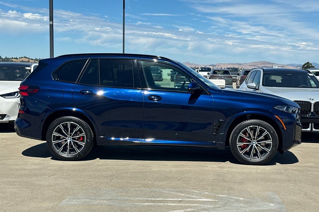New 2026 BMW X5 xDrive40i SUV