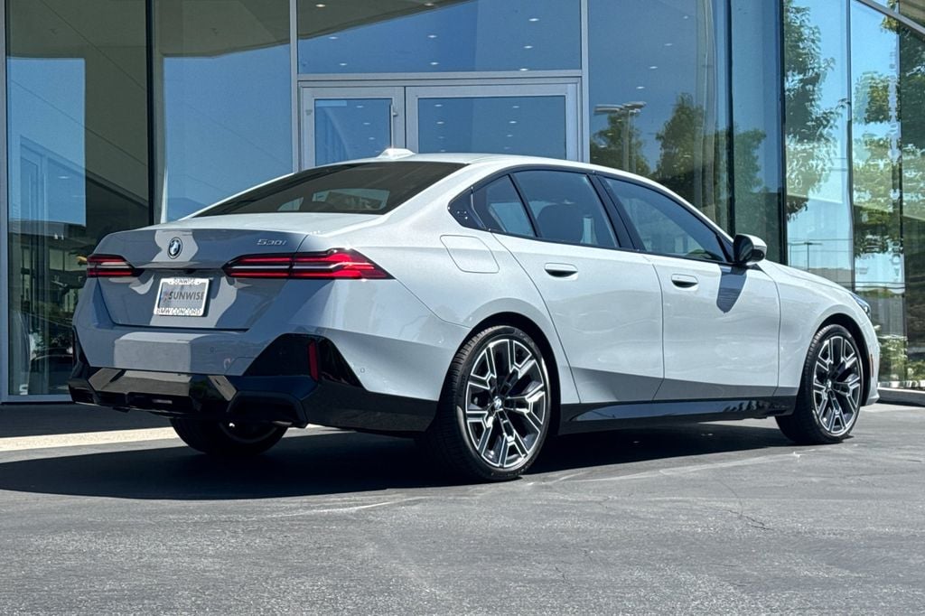 New 2027 BMW 530i 530i Sedan