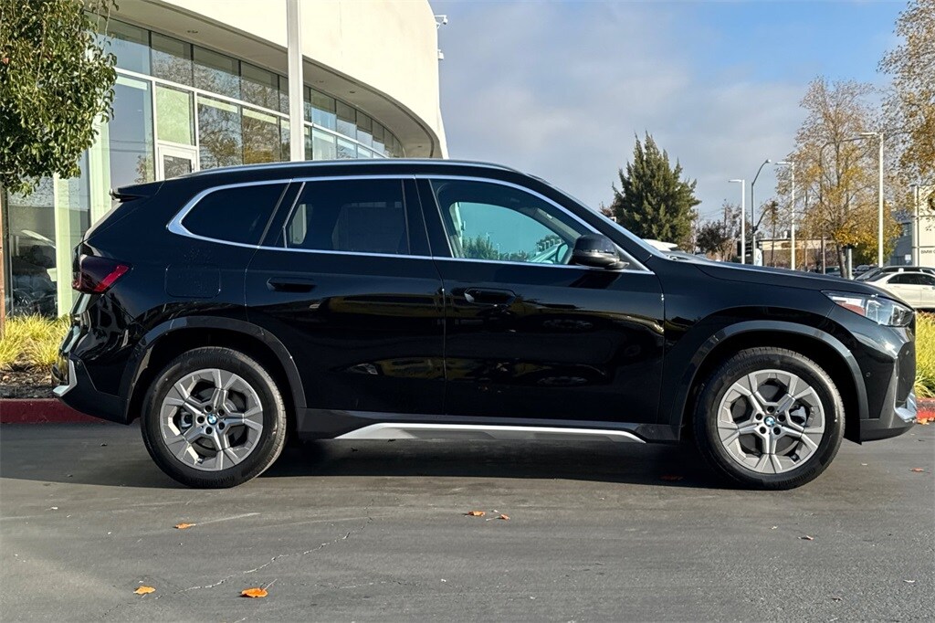 2026 Bmw X1 XDrive28i photo 2