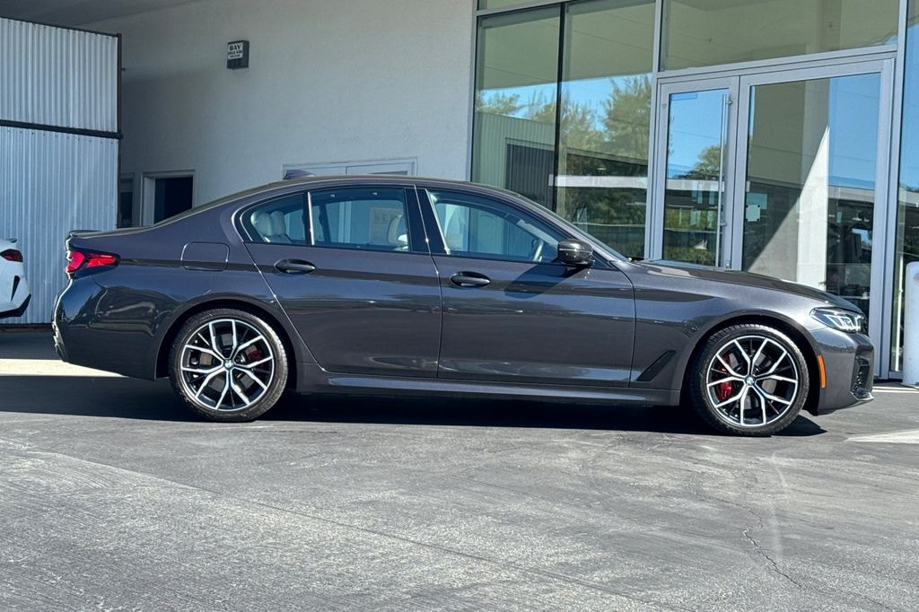 Certified 2023 BMW 530i xDrive Sedan