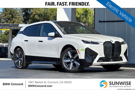 2023 BMW iX xDrive50 SUV