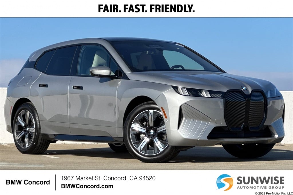 2026 BMW iX 45's photo