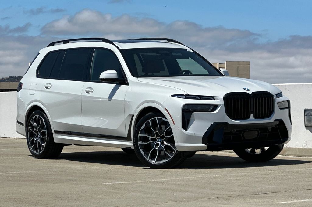 New 2027 BMW X7 xDrive40i SUV