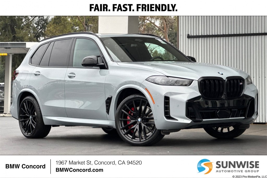 2025 BMW X5 M60i's photo