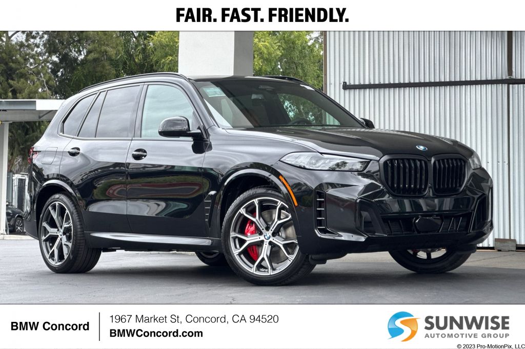 2026 BMW X5 xDrive50e's photo