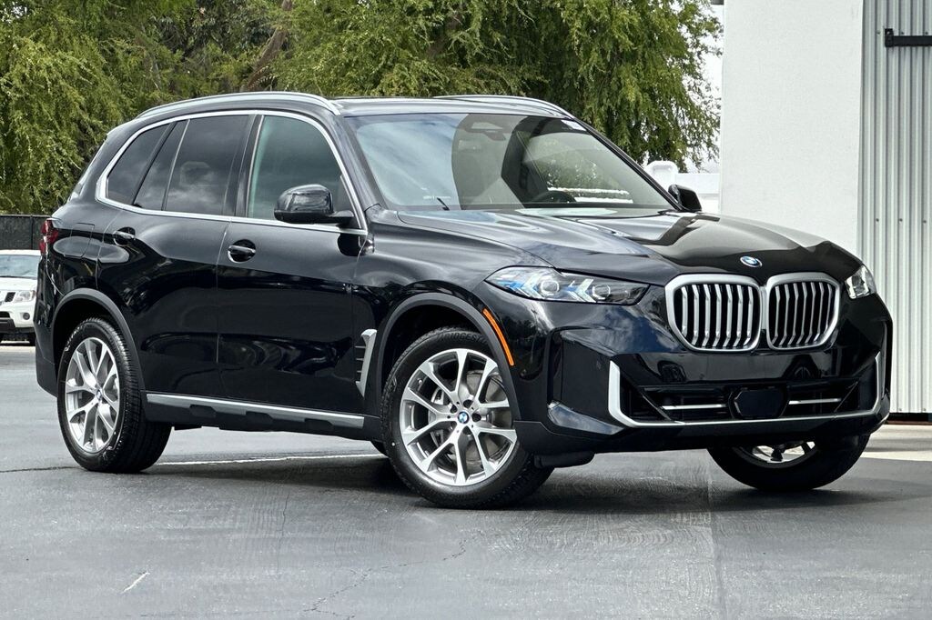 New 2026 BMW X5 xDrive40i SUV