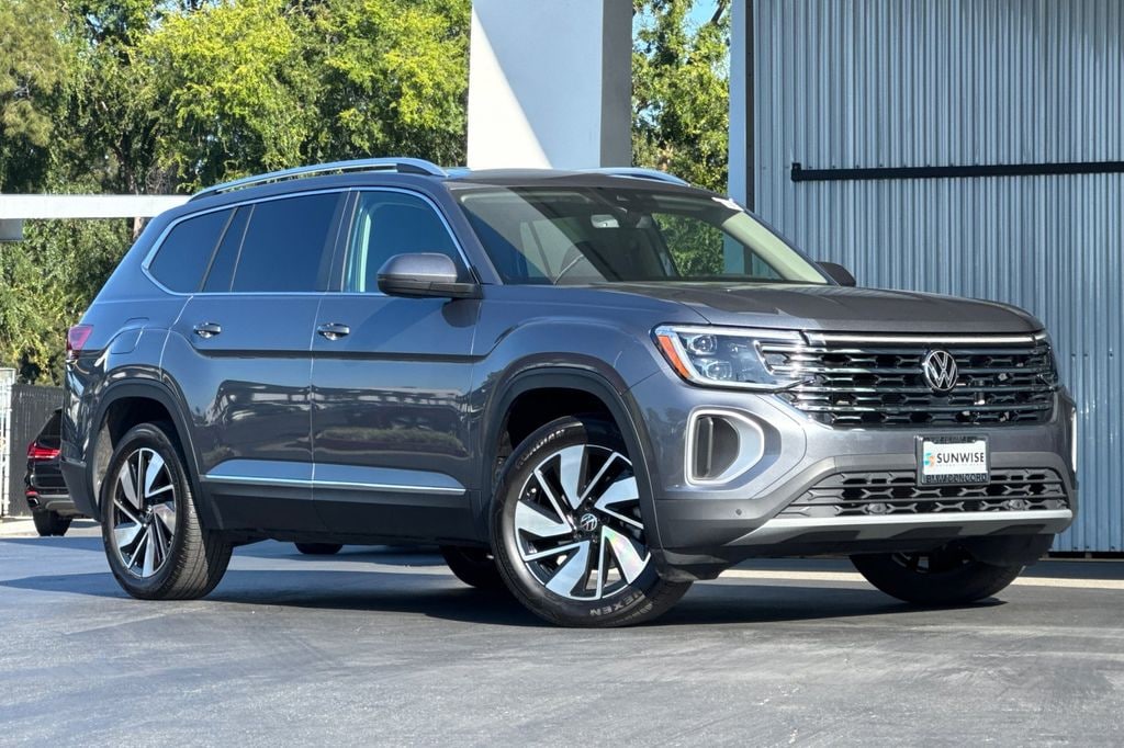 Used 2025 Volkswagen Atlas 2.0T SEL SUV