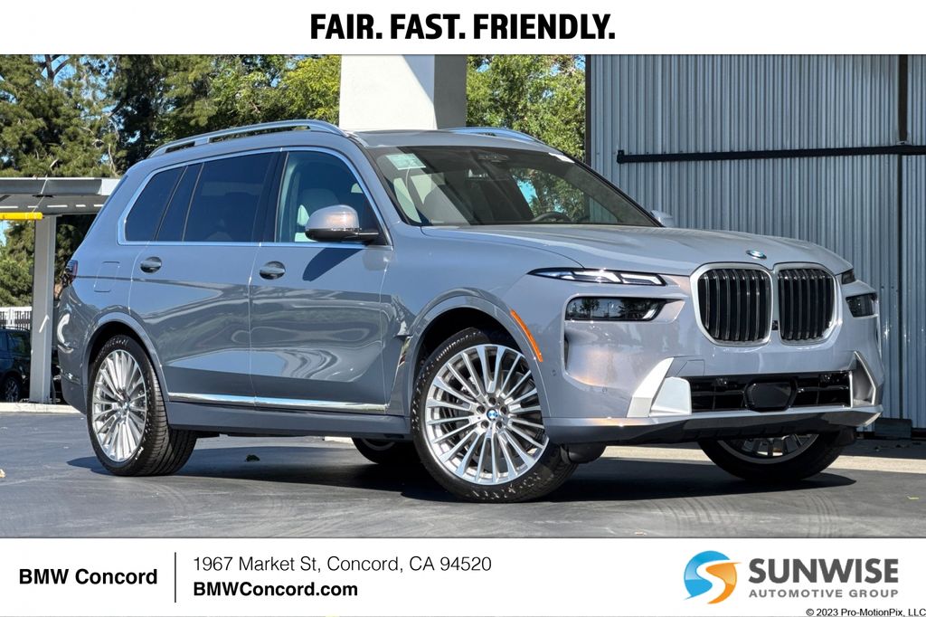 2027 BMW X7 xDrive40i's photo