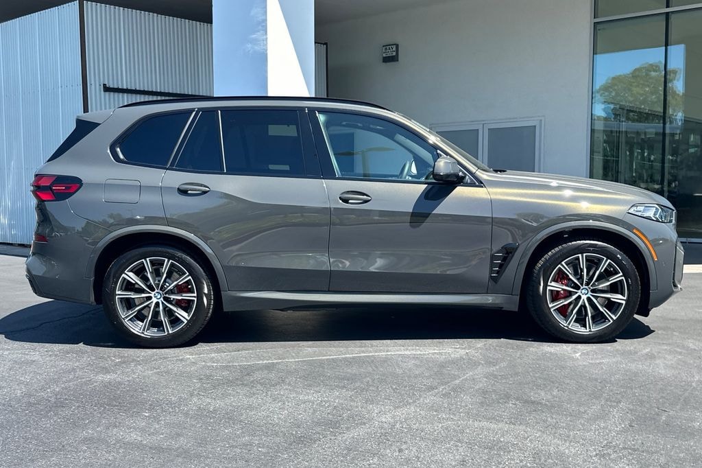 New 2026 BMW X5 PHEV xDrive50e SUV