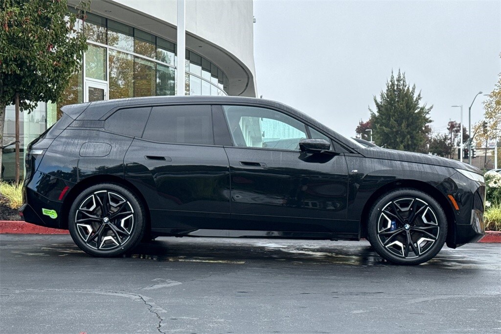 2023 Bmw iX xDrive M60 photo 3