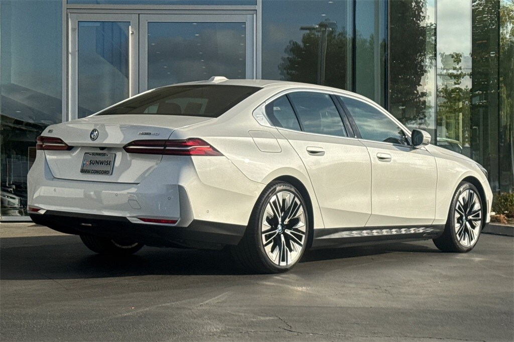 2025 Bmw i5 eDrive40 photo 3