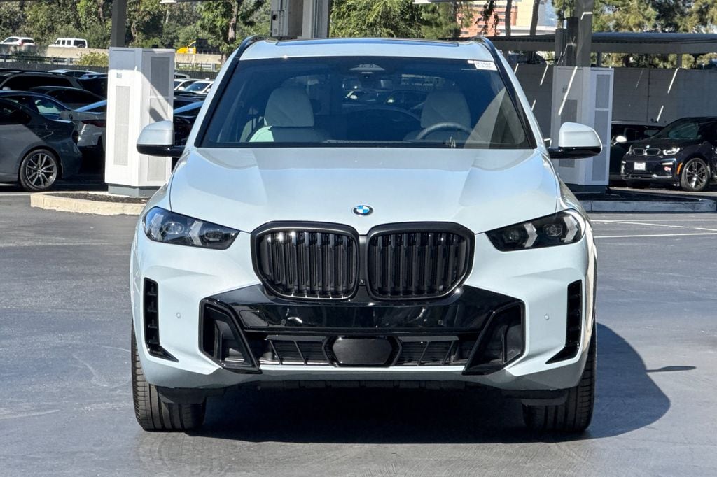 New 2026 BMW X5 xDrive40i SUV