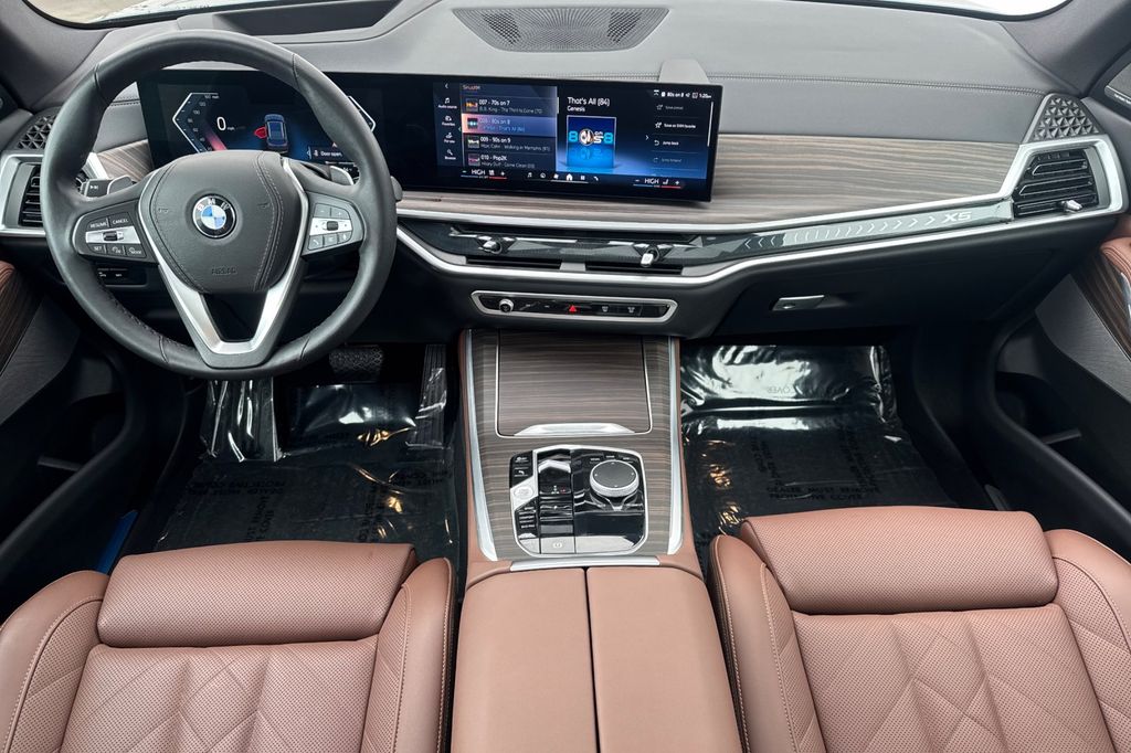 2025 BMW X5 40i - Photo 15
