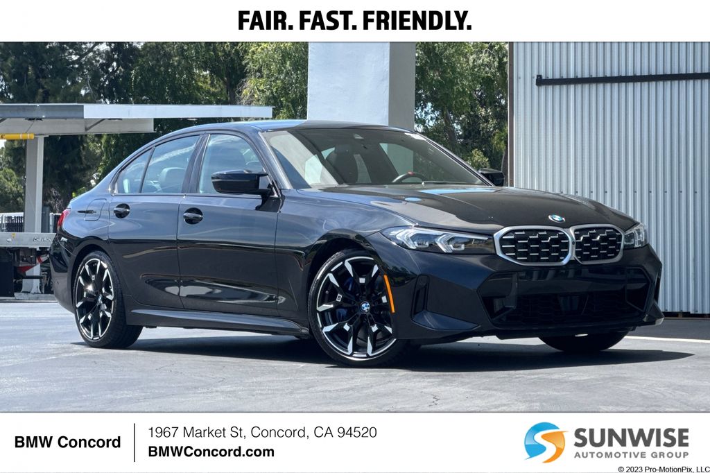 2025 BMW 3 Series's photo