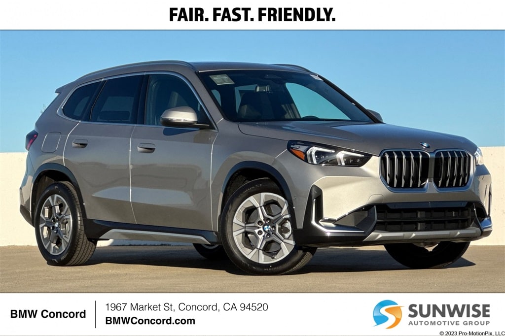 2026 BMW X1 28i's photo