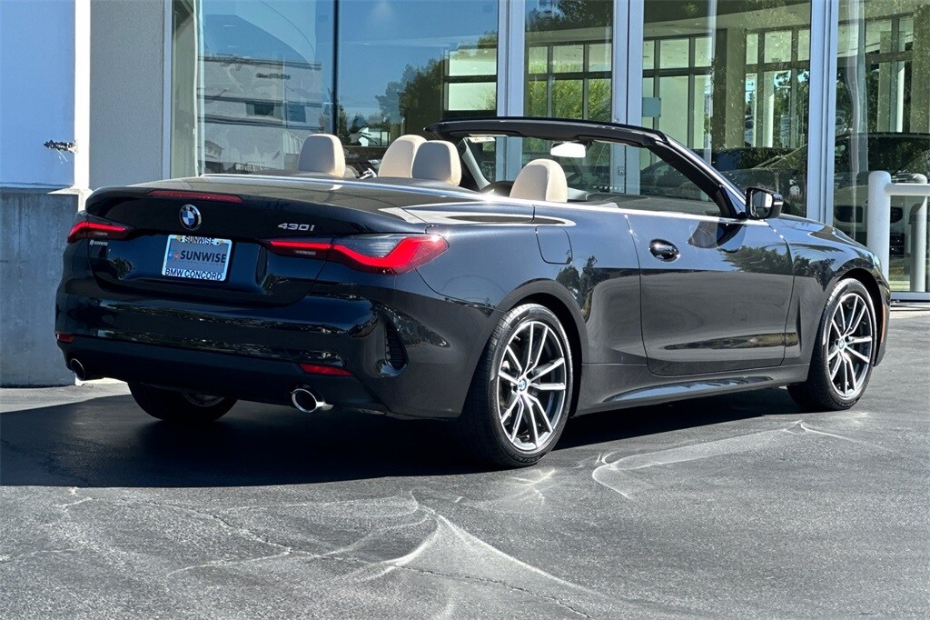 2022 Bmw 430i Convertible photo 4