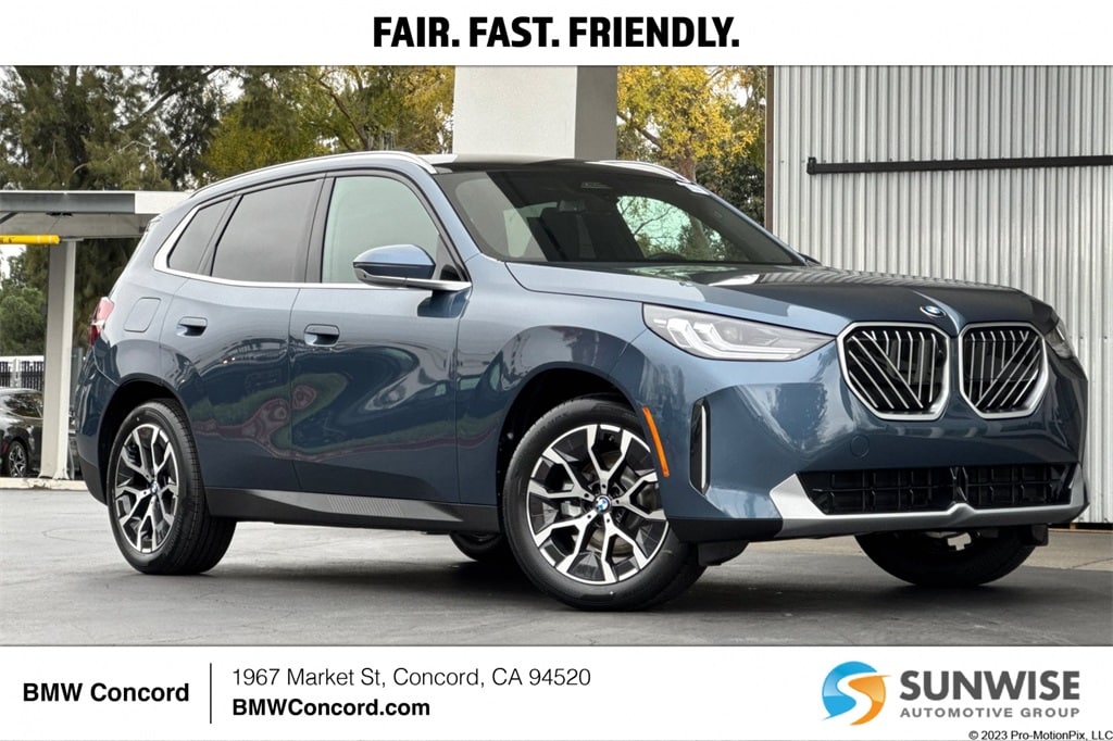 2026 BMW X3 30's photo