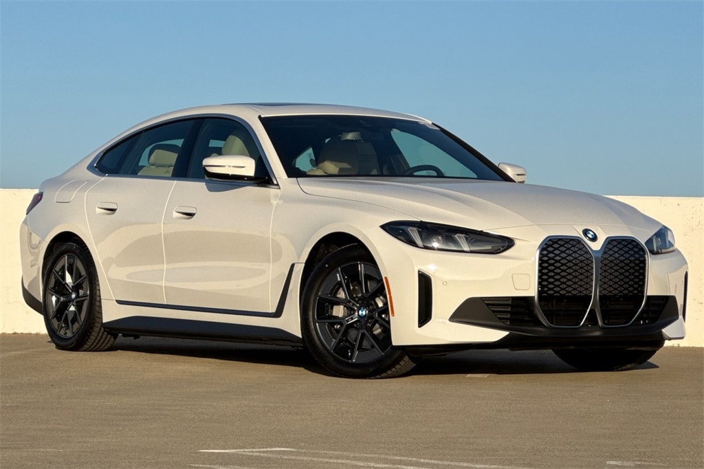 New 2025 BMW i4 xDrive40 Gran Coupe