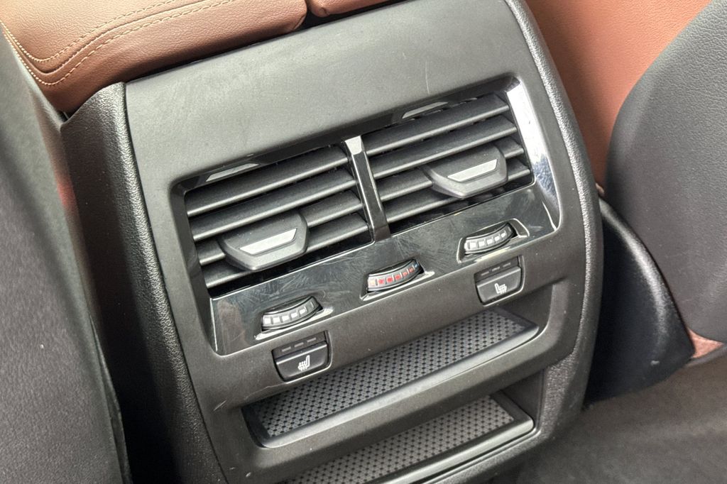 2025 BMW X5 40i - Photo 14