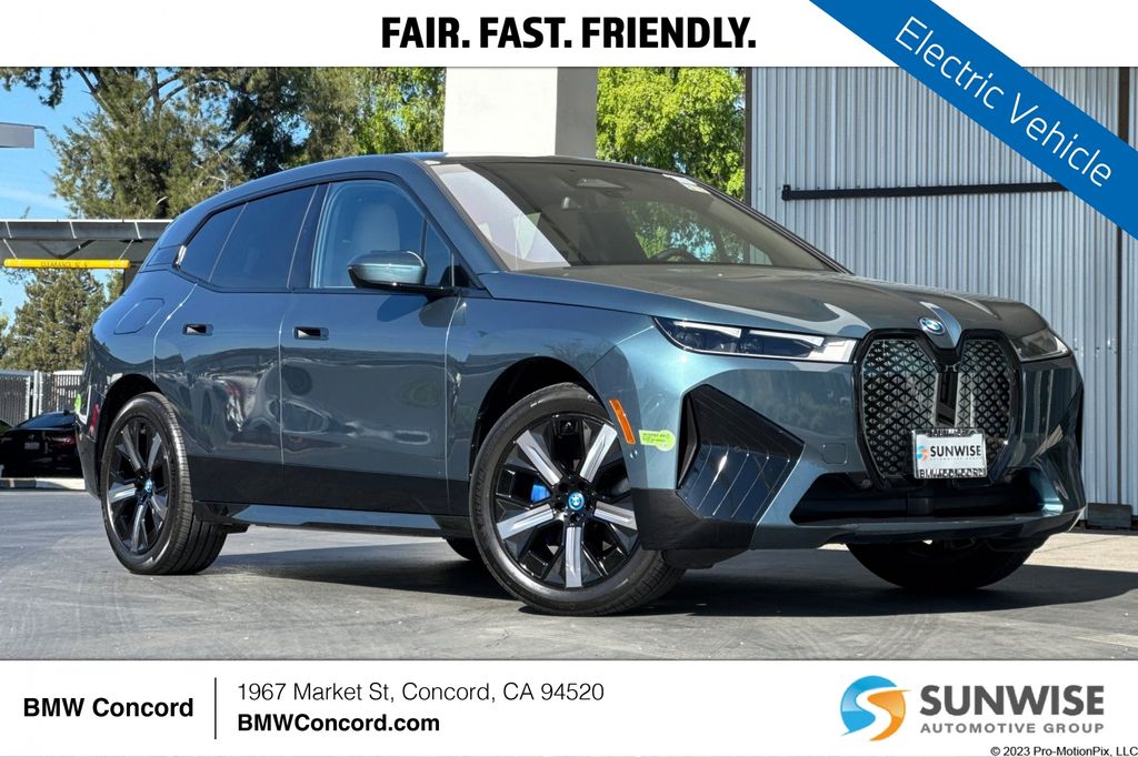 2023 BMW iX xDrive50 AWD