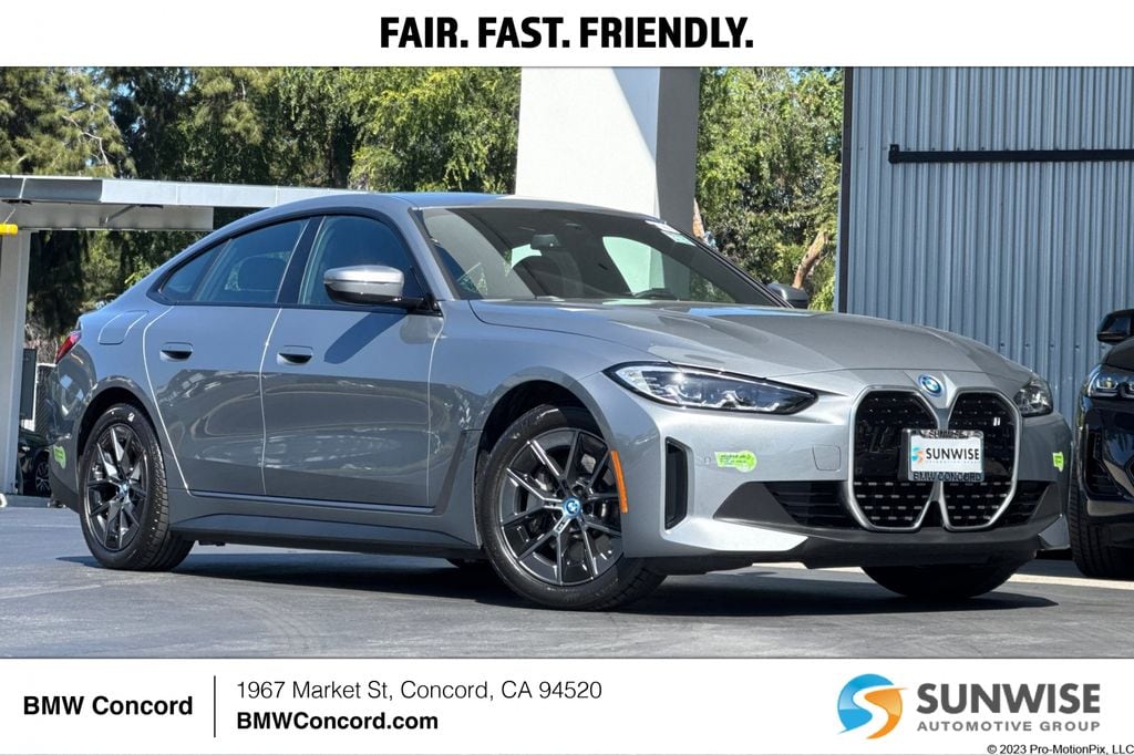 2023 BMW i4 eDrive35's photo