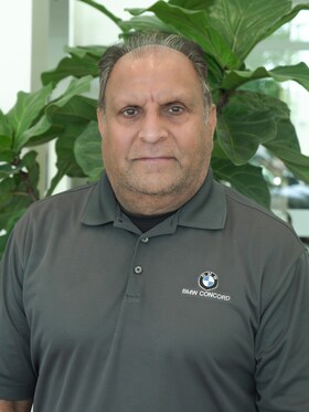 Staff member Billy Billoo from ID_8e1d7cf8eefb