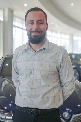 Staff member Dominic Pedro from ID_f77eee344ac0