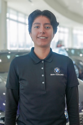 Staff member Jennifer Castellon from ID_6d37d8fe3cf1