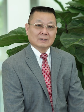 Staff member Tony Yuan from ID_8e1d7cf8eefb