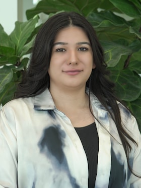 Staff member Catalina Bovill from ID_8e1d7cf8eefb