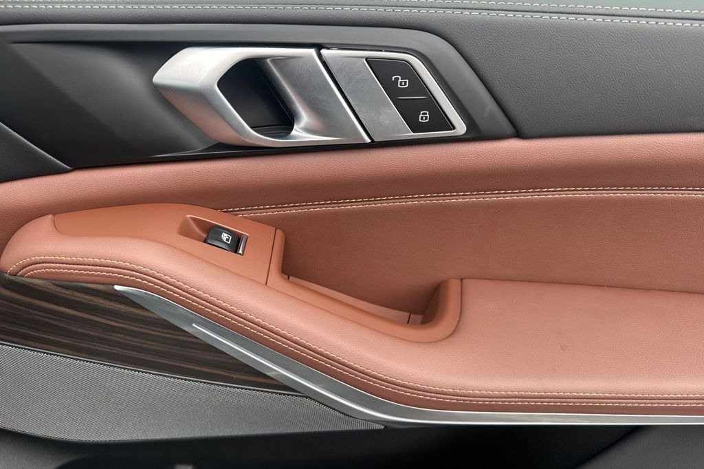 2025 BMW X5 40i - Photo 20