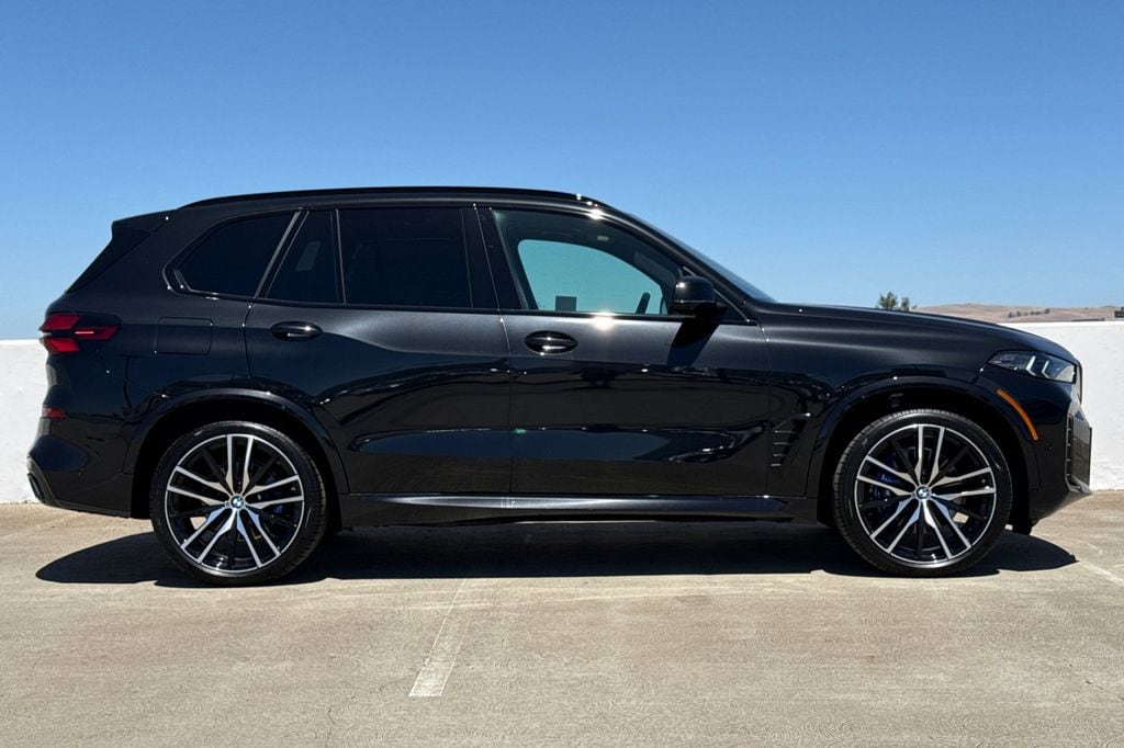 New 2026 BMW X5 xDrive40i SUV