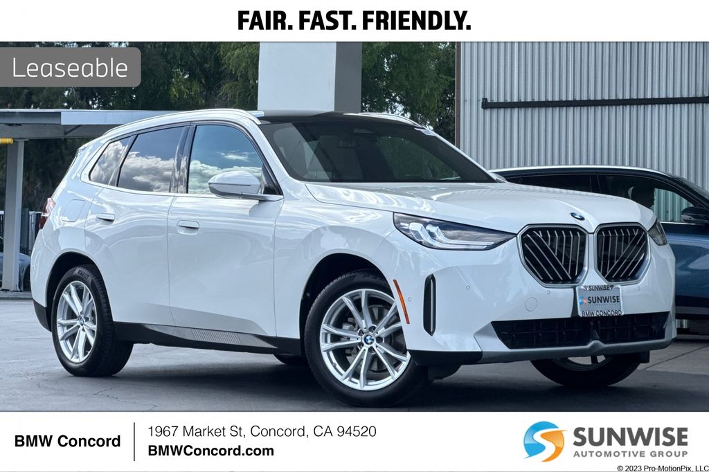 2025 BMW X3 30 XDRIVE's photo