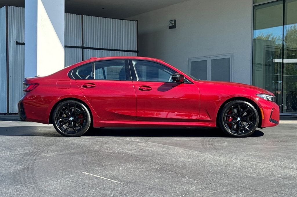 New 2026 BMW 330i Sedan