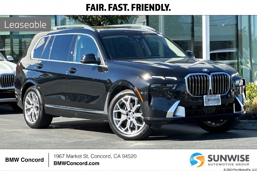 2026 BMW X7 40i