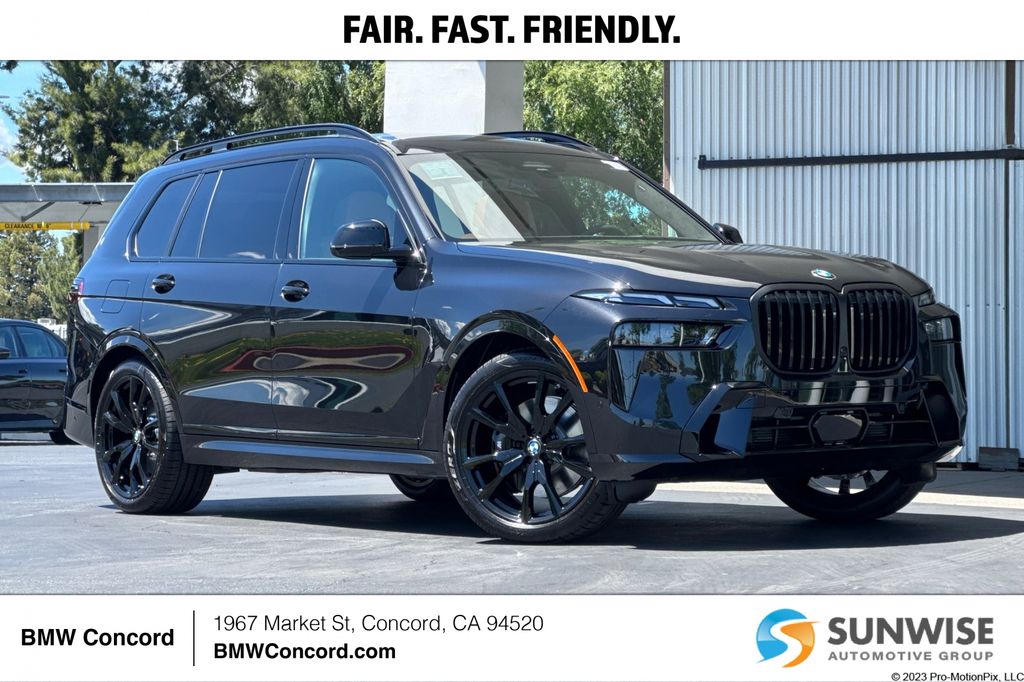 2026 BMW X7 xDrive40i's photo