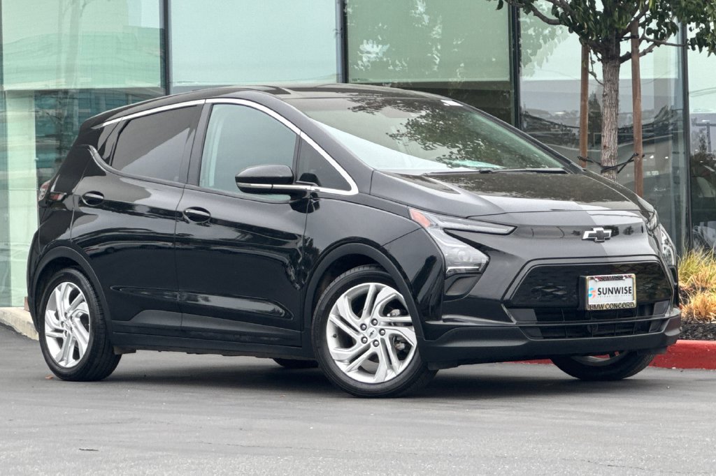 Used 2023 Chevrolet Bolt EV LT with VIN 1G1FW6S08P4193471 for sale in Concord, CA