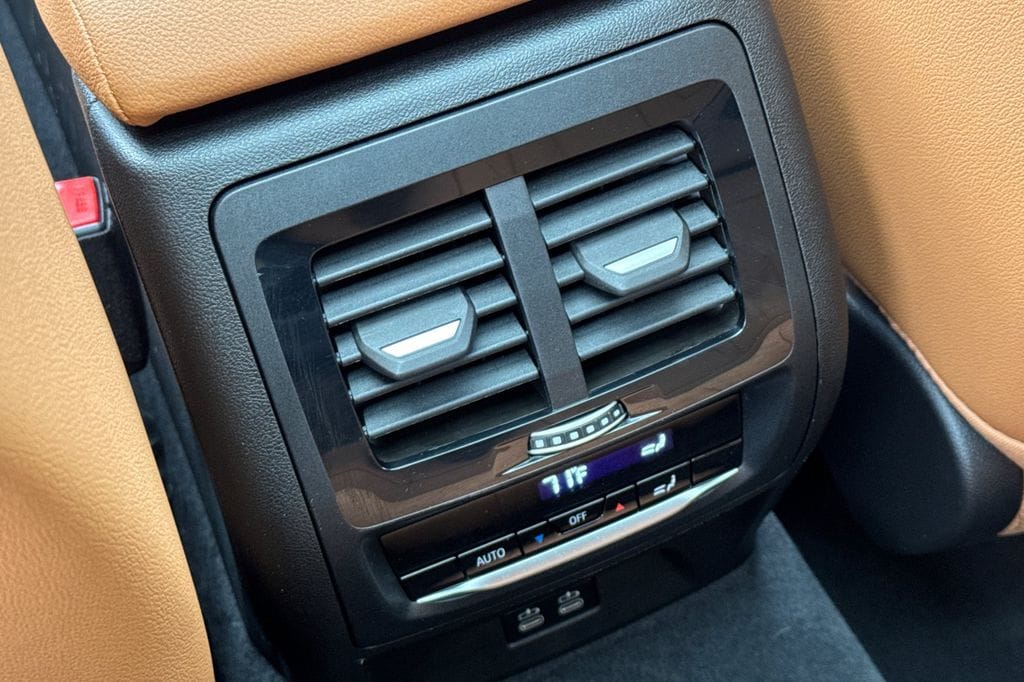 2025 BMW X4 30i - Photo 14