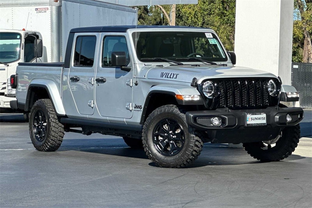 Used 2023 Jeep Gladiator WILLYS with VIN 1C6HJTAG5PL526332 for sale in Concord, CA