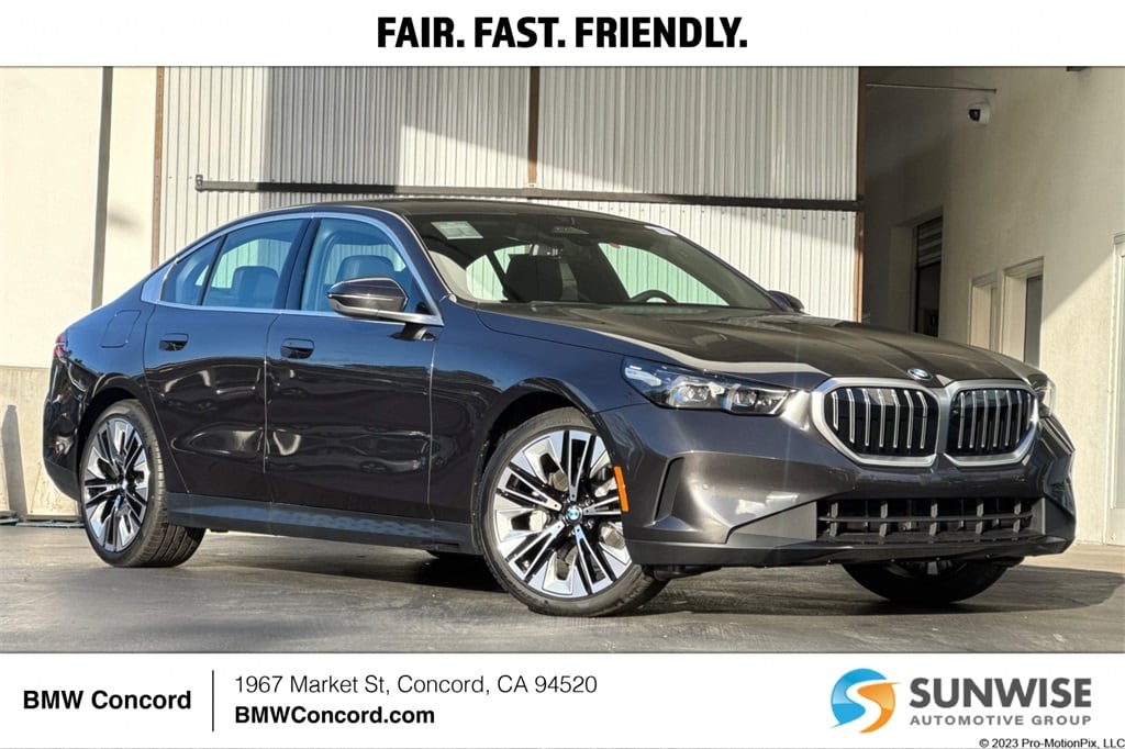 2026 BMW 5 Series 530i's photo