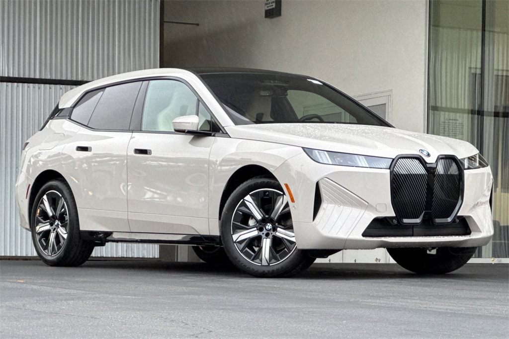 New 2026 BMW iX xDrive45 SUV