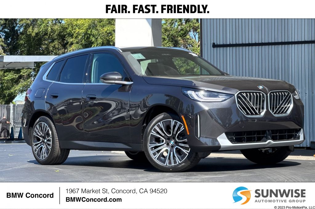 2026 BMW X3 30 XDRIVE's photo