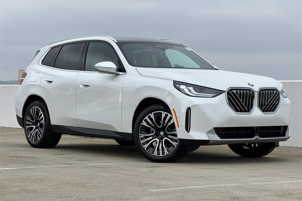 New 2026 BMW X3 30 xDrive SUV