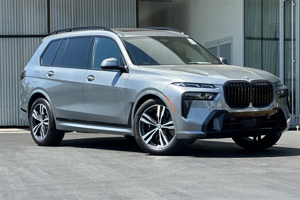 2024 Bmw X7 xDrive40i photo 2